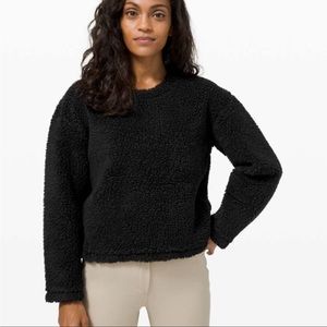 Lululemon Wool Whenever Crew in black-SIZE 2